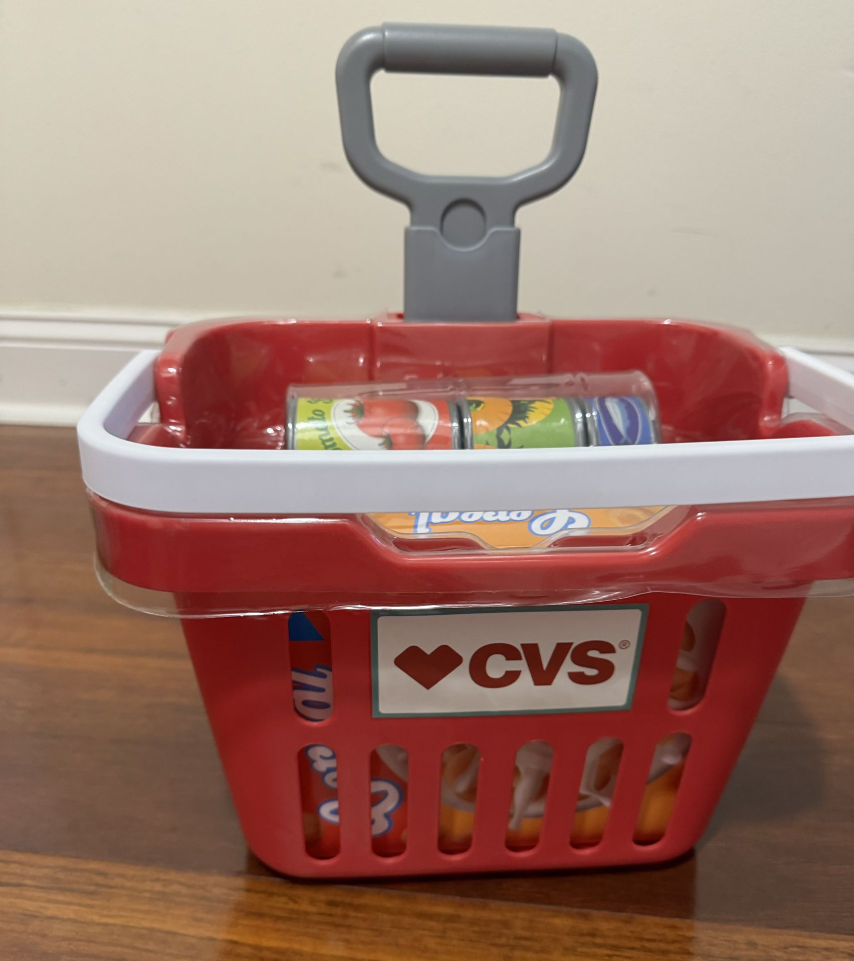 New CVS toy shopping cart with wheels and faux food items (cash & pick up only)