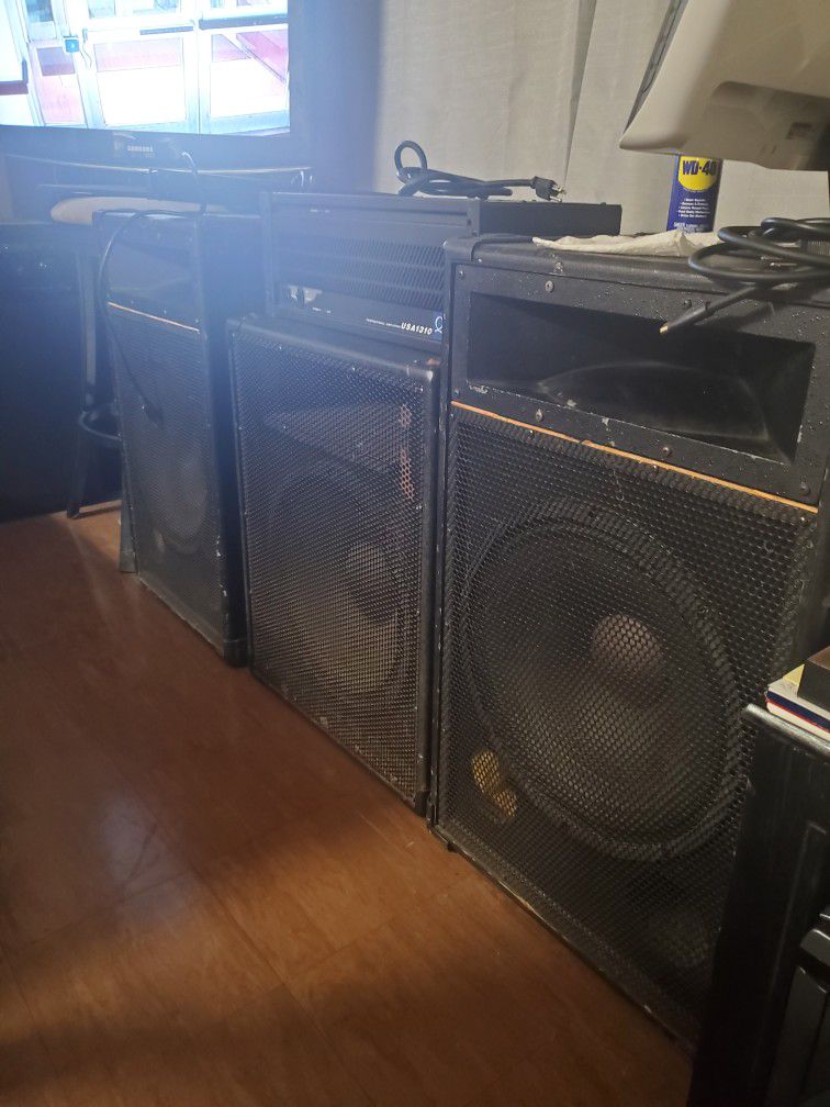 PA STAGE SPEAKERS  and QSC 1310  AMPLIFIER 