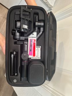 Camera stabilizer- ZHIYUN CRANE 2