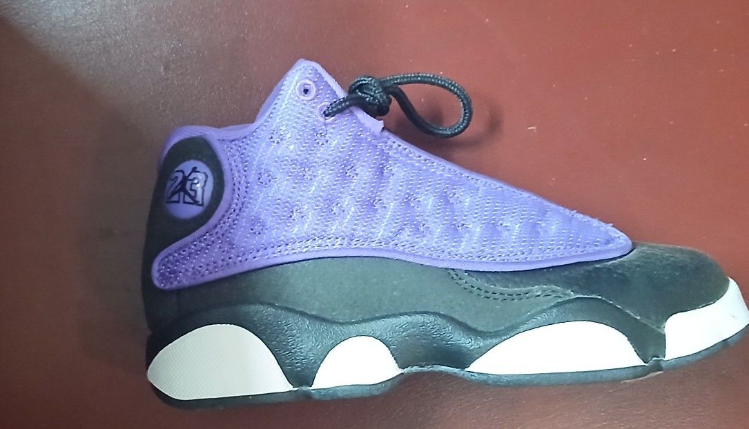 Jordan Retro 13