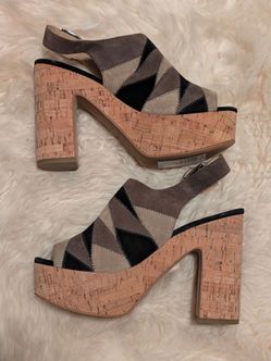 9 Pairs of brand new women's shoes mostly size 9
