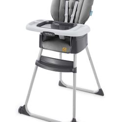 Century  Dine On 4-in-1 Highchair 