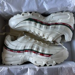 DS Undefeated Air Max 95 Sail SIZE 12