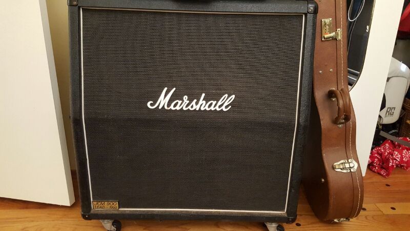 Marshall 1960 Lead 4x12 cabinet