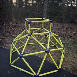 Eezy Peezy Climber with Top - Active Indoor Outdoor Play Set