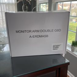 Monitor Arms 