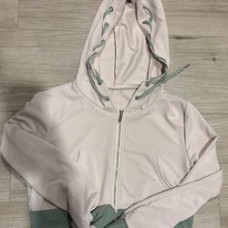 Juniors Crop Top Medium NEW!! 