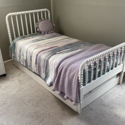Jenny Lind Twin Bed + Trundle