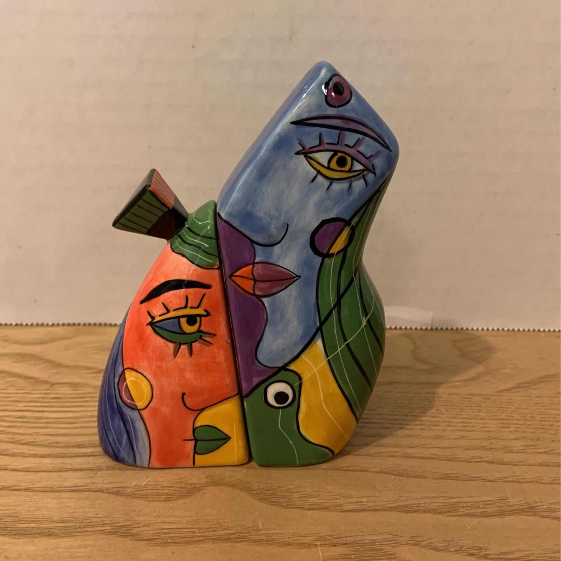 Picasso Inspired Salt And Pepper Ceramic Shakers 5“ X 3“ B27