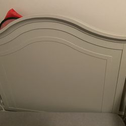 Baby Crib With Mattress