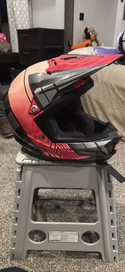 Youth medium helmet