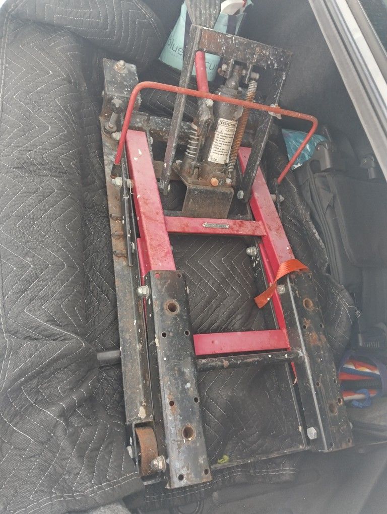 Hydraulic Jack For Motorcycle