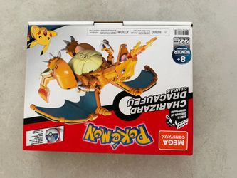 Mega Construx Pokémon Charizard Building Set