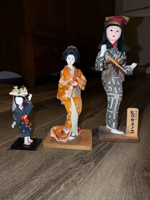 3 vintage Japanese collectible Geisha dolls wearing Kimono. Price is for all 3.  Please see pictures for condition and quality and all details 