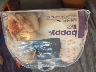 Breast feeding pillow