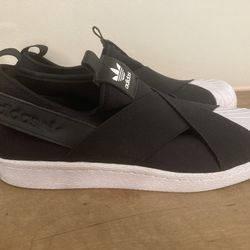 Adidas Size 9 Superstar Slip on sneakers black white women’s