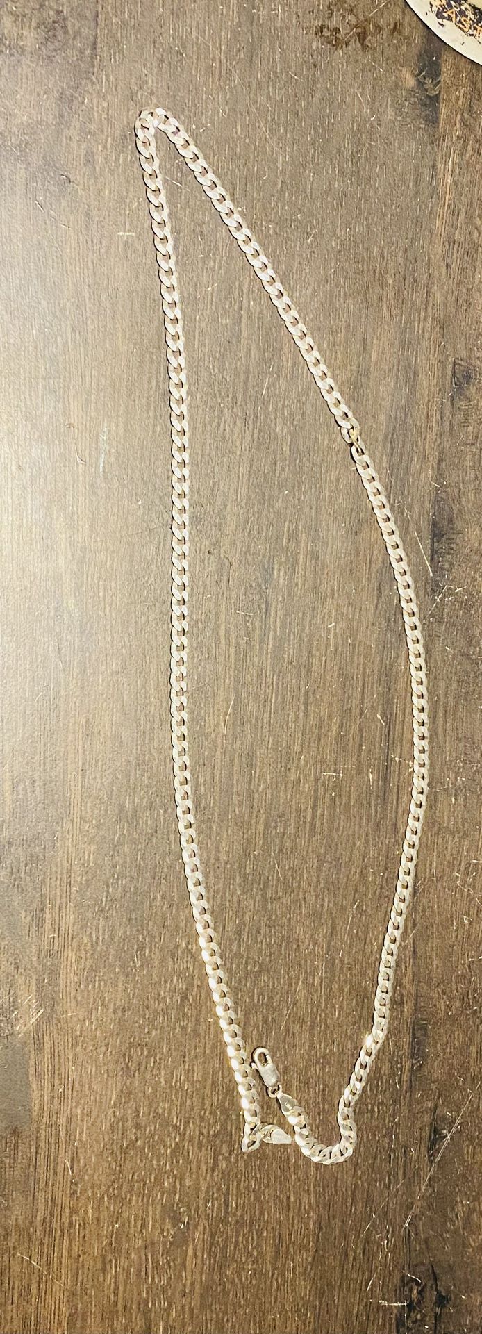 Silver Chain 22 Inches