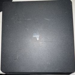 PS4 Slim