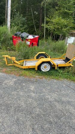 Small Trailer Very Well Balanced 