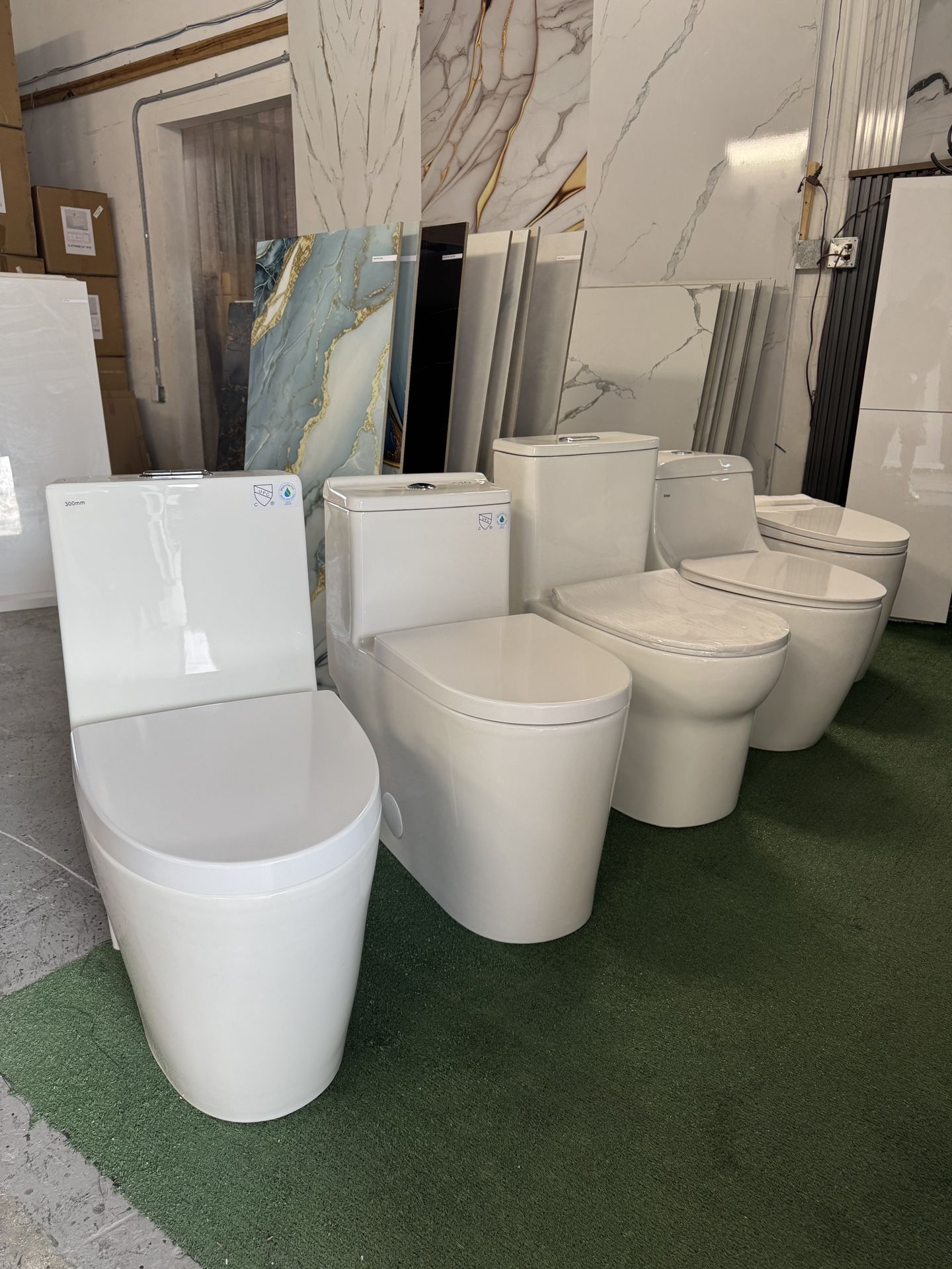One Piece Toilet 