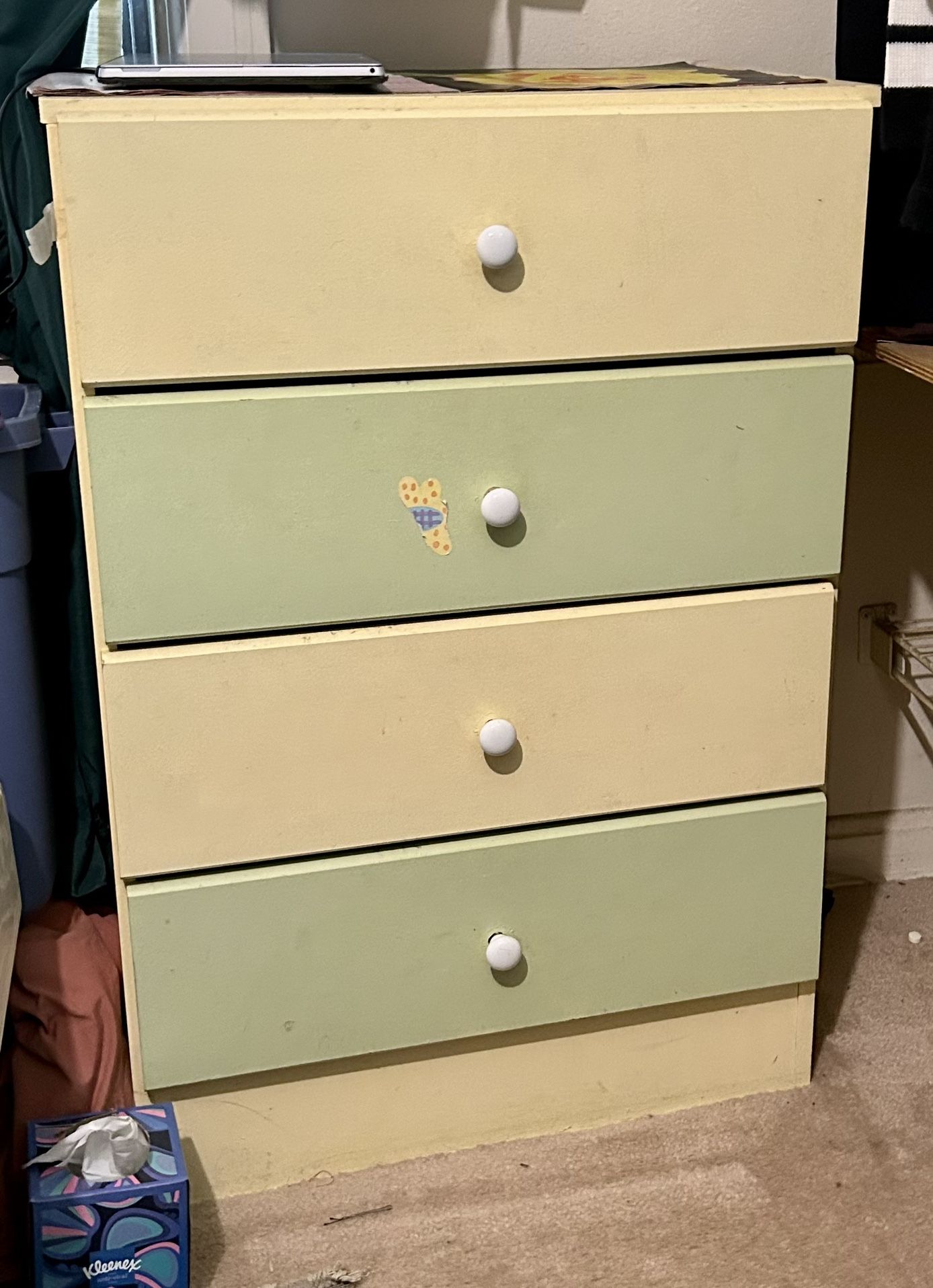 Kids dresser
