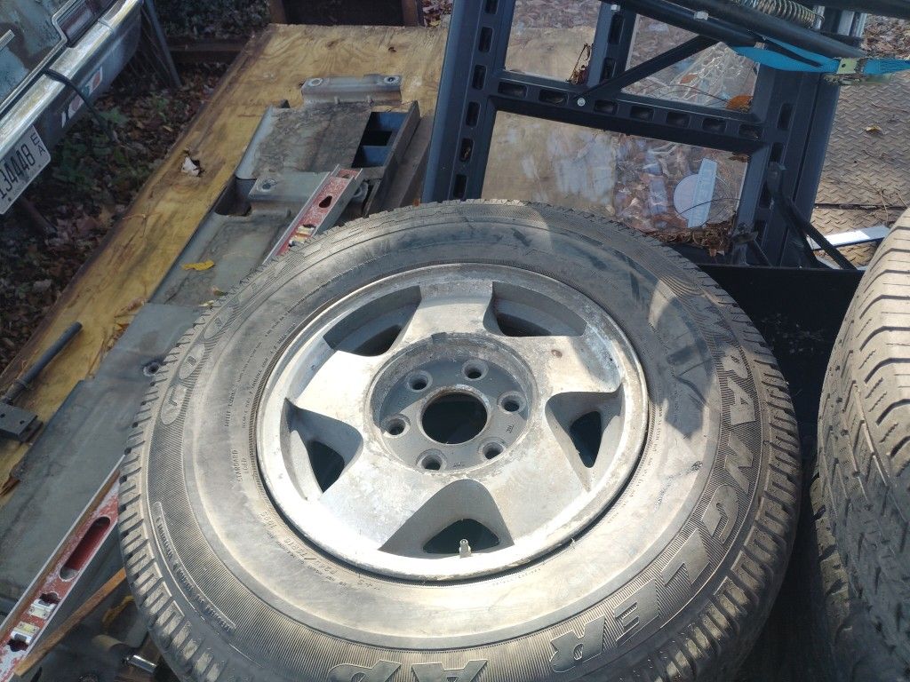 99 Chevy 1500 RIMS