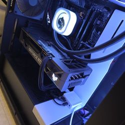 Custom Built Gaming Computer 