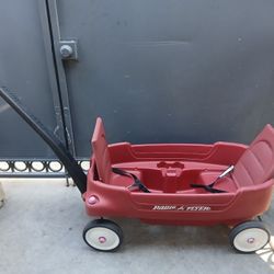 Radio Flyer Wagon 