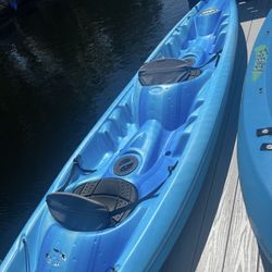 2 Seater Kayak With Paddles