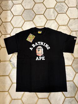 Bape shirt men’s medium brand new with bags and tag