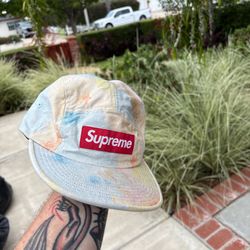 SUPREME HAT!