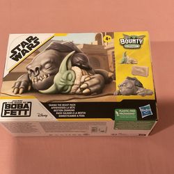 Baby Yoda Decor