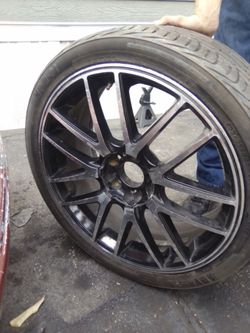 20 inch 5 lug 114.3 bolt pattern toureen rims with new tires