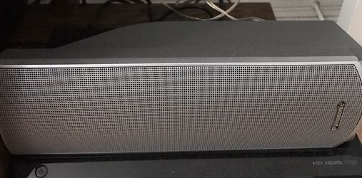 7 Panasonic speakers