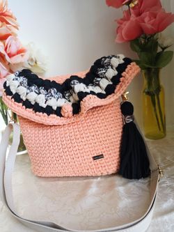 Handmade Crochet Shoulder Bag 9.2” *9.2”  with Multicolor Flap | Green Boho Crochet Purse | Chunky Yarn Bag with Tassel | Unique Handmade Gift for Her