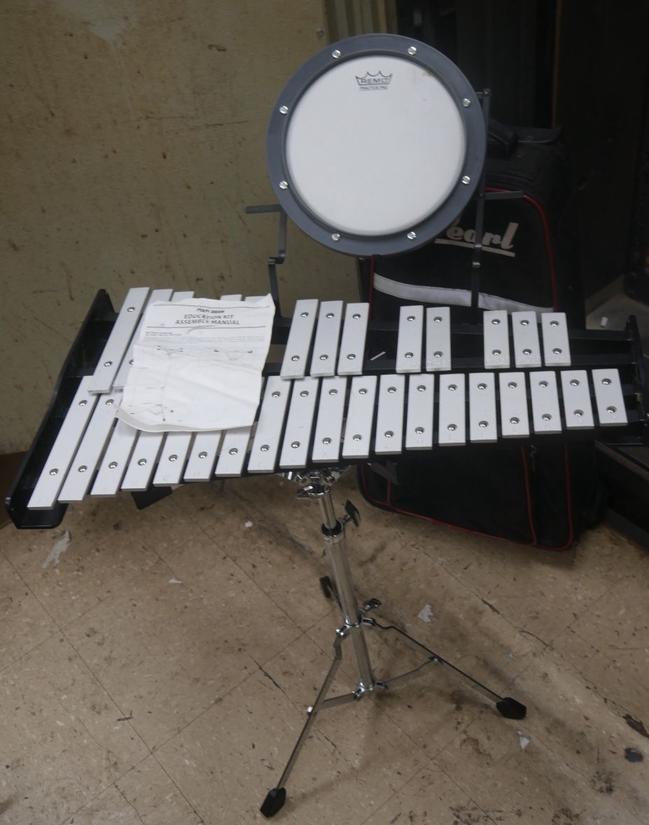 XYLOPHONE PEARL IN CASE WITH STAND 886620-1