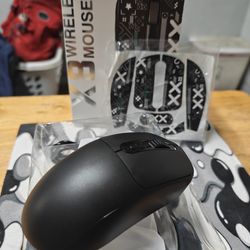 X8 black gaming mouse