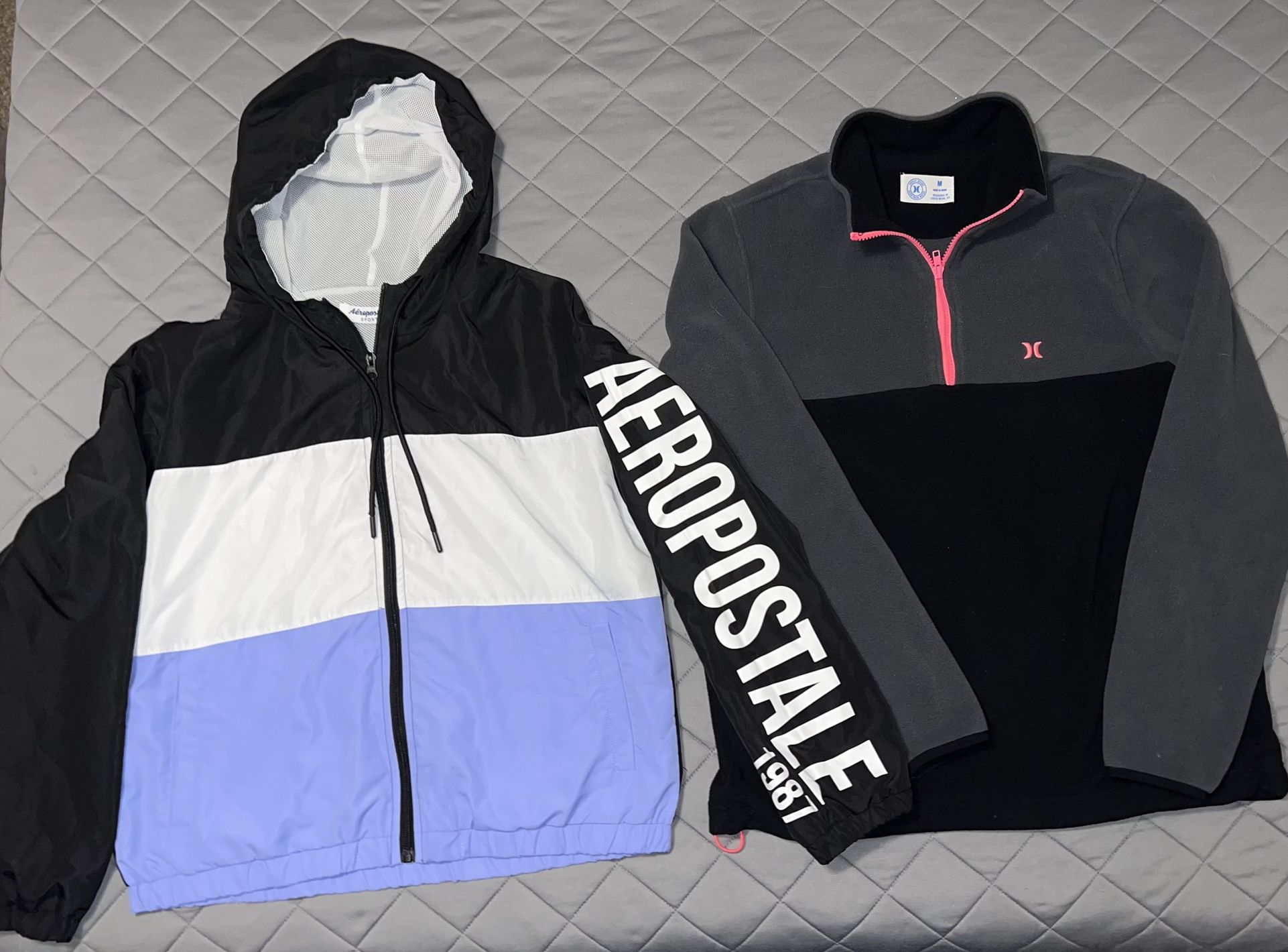 Lot of 2 women sweater / jacket full zip & half zip size L Aeropostale & Hurley