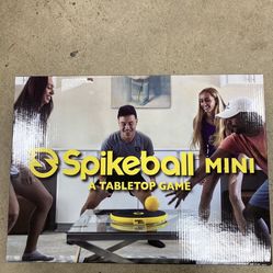 NWT Spikeball Mini Game