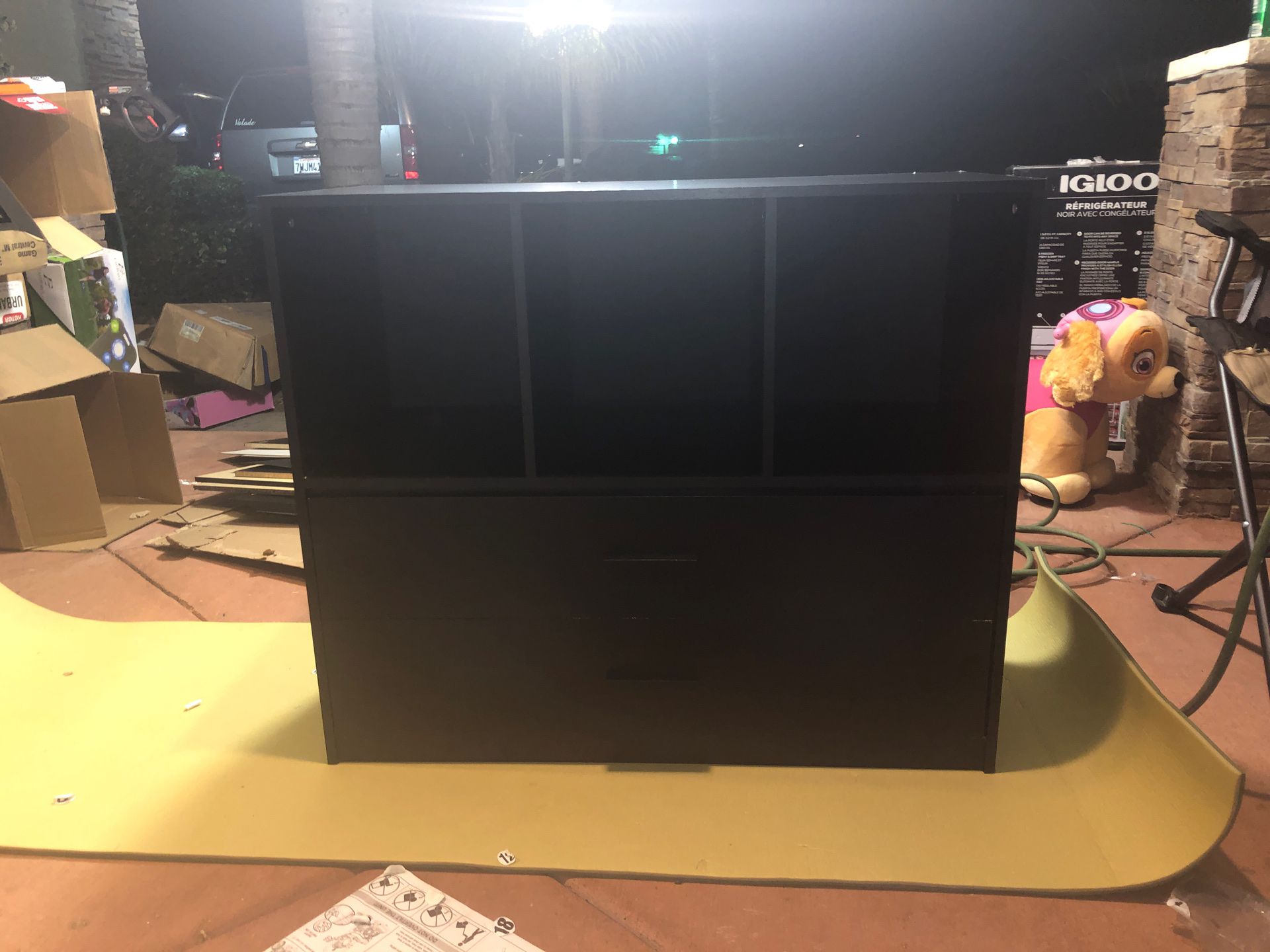 Cube dresser