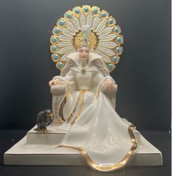 Lenox Disney "Court of the Wicked Queen" Snow White Evil Queen Figurine w/ Box