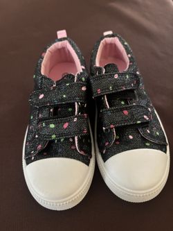 New Girls Shoes Sz 10