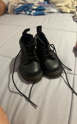 Doc Martens Size 6 Baby Toddler