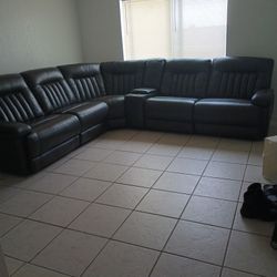 Black Leather Sectional 