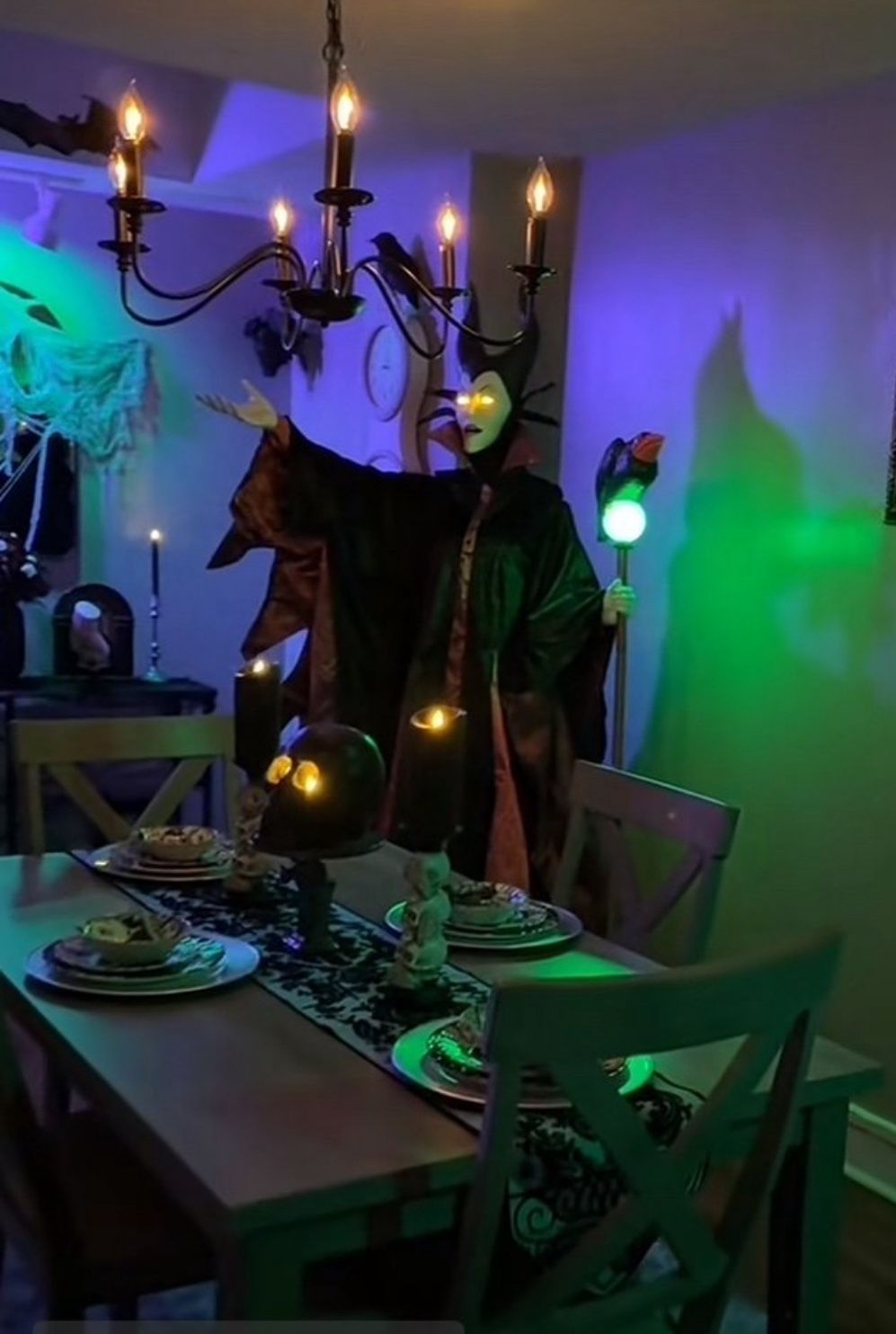 6.5w ft. Animated LED Maleficent