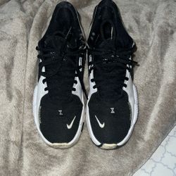  Nike X Paul George Sneakers 