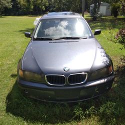 2005 BMW 325i