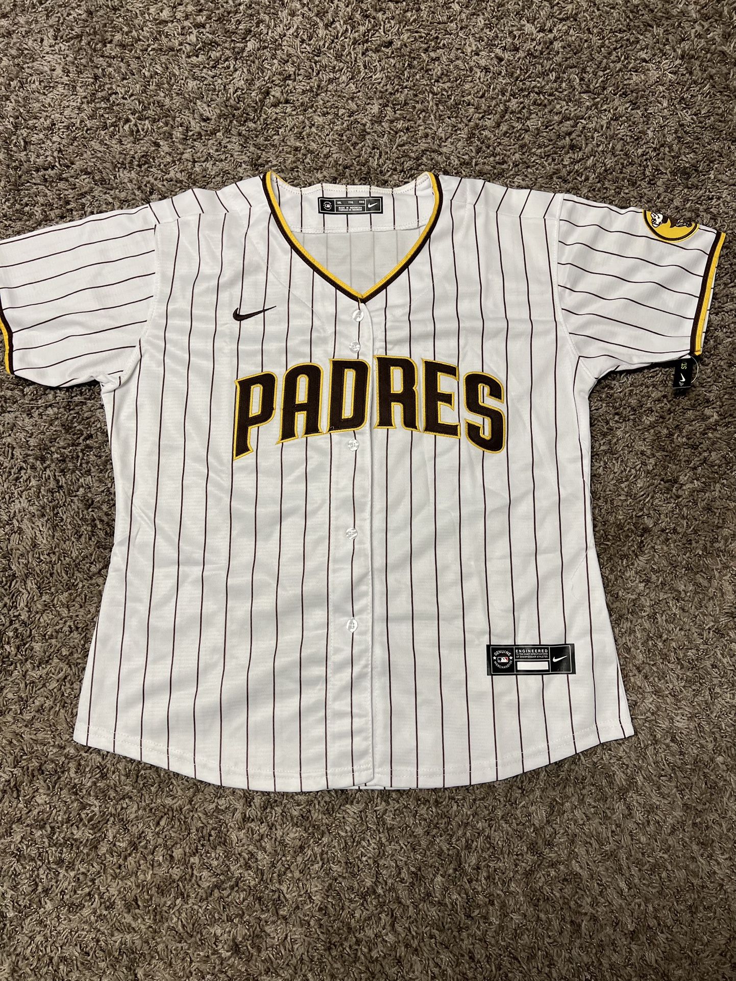 Brand new Padres jersey No name