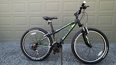 Trek 3500 Mountain Bike
