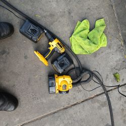 Dewalt Drill N Light With Two Chargers One Battery
